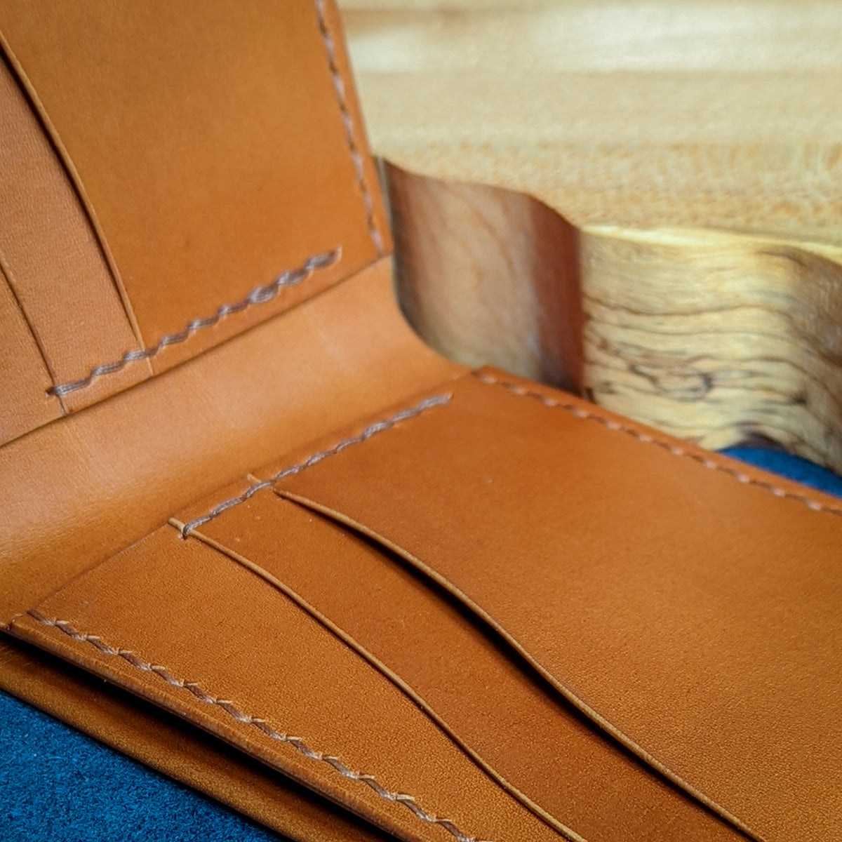 Bi-Fold - Whiskey Buttero